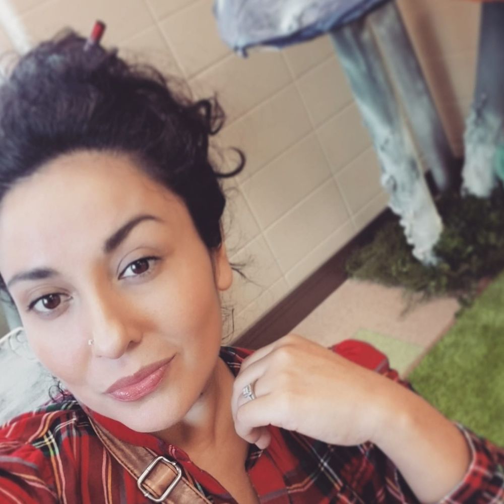 Meet your Posher, Lori